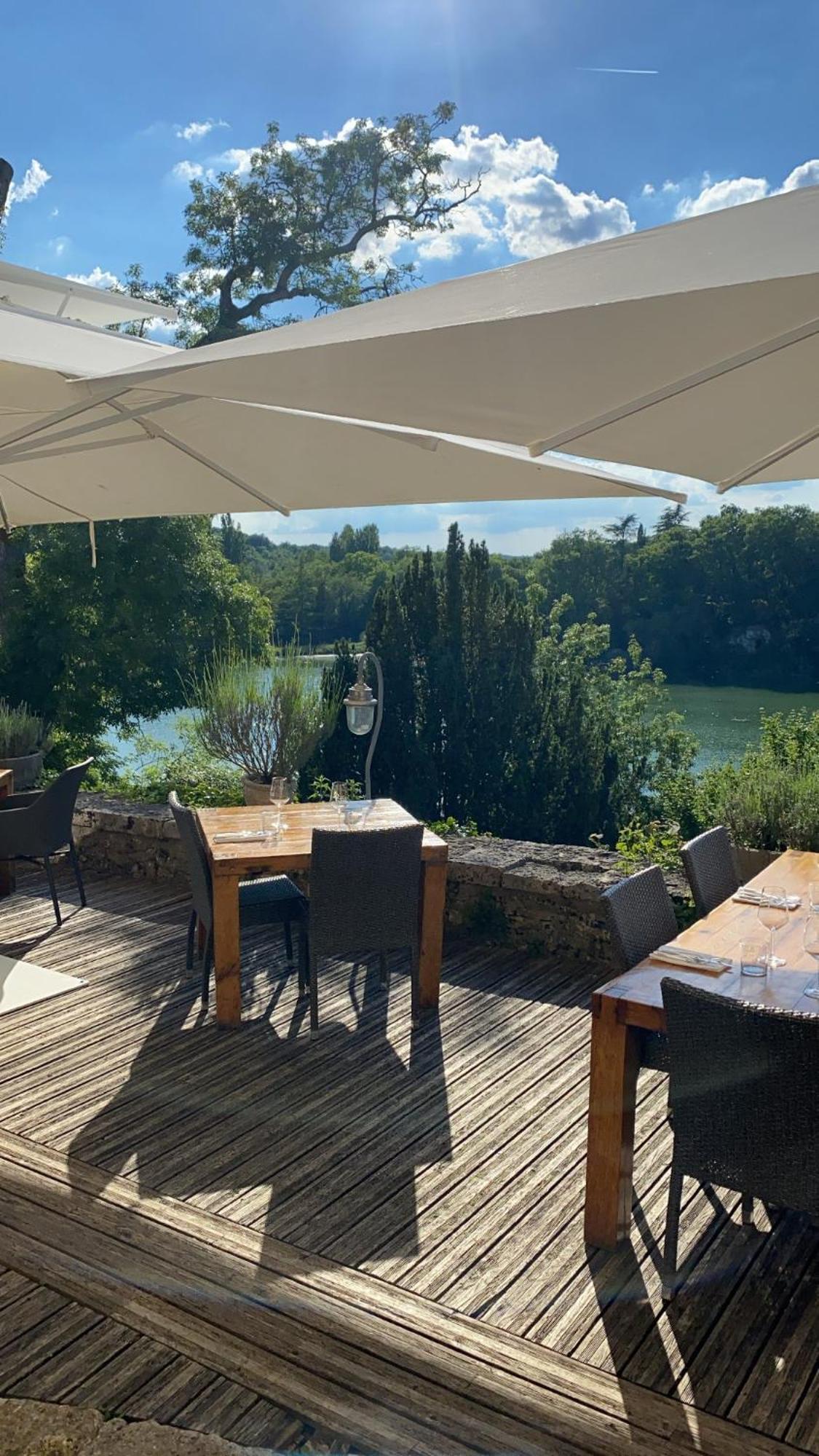 Logis Hotels Domaine Du Chatelard Dirac Exterior photo