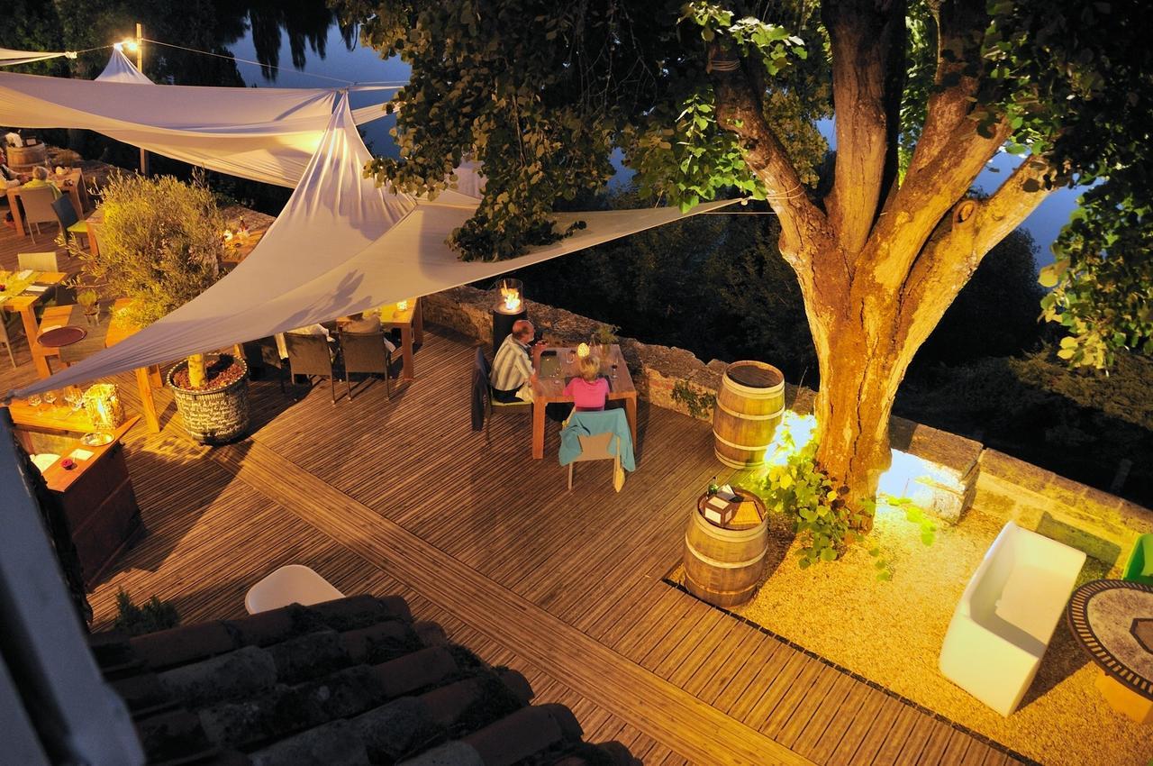 Logis Hotels Domaine Du Chatelard Dirac Exterior photo