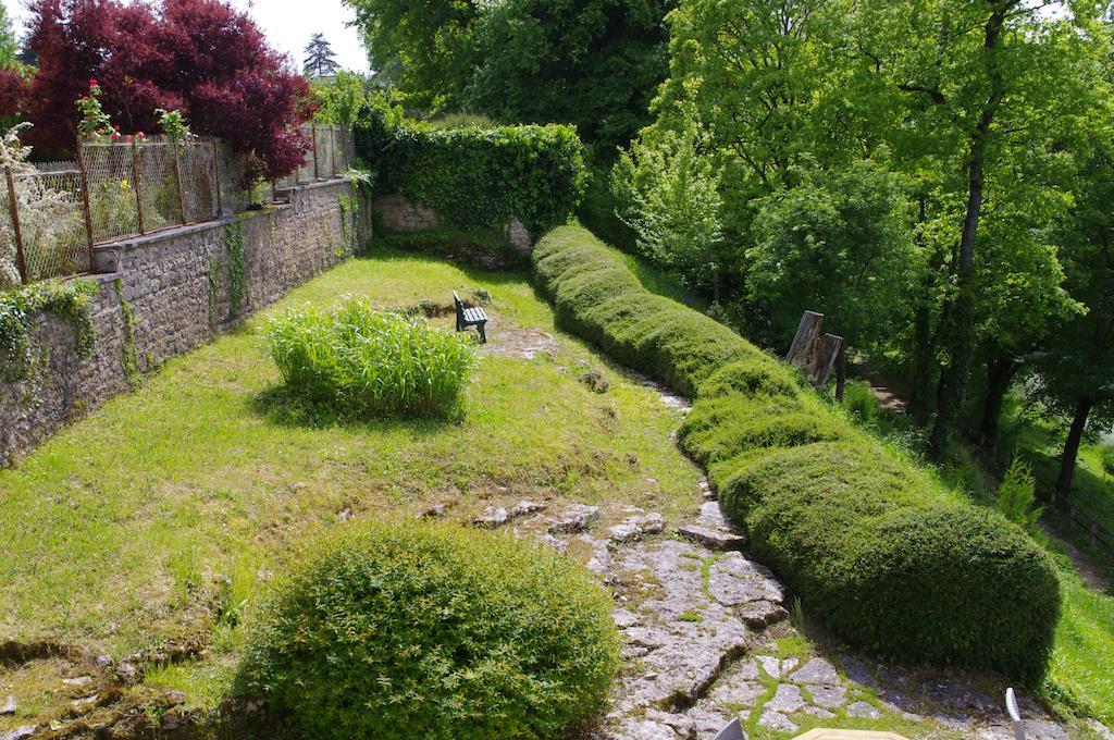 Logis Hotels Domaine Du Chatelard Dirac Exterior photo